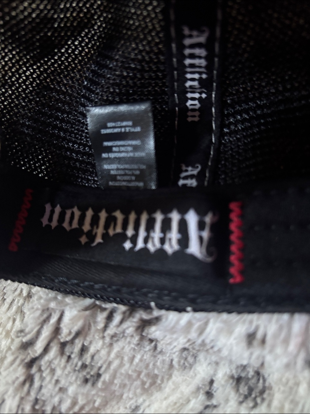 SnapBack - Picture 2 of 3